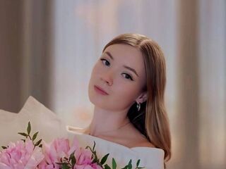 shaved pussy cam JaniseServoss