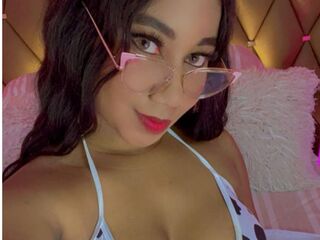 beautiful girlcam JannaYhowns