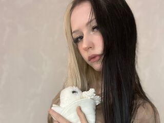 hot naked webcamgirl JessiaZahri