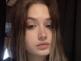 girl fingering pussy JulieannGomaz