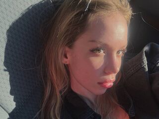 cam girl fingering pussy KattyFoks