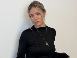 free live chat KeiraTullier