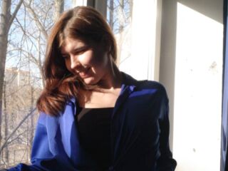 camgirl KourtneyEsshaki