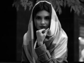 girl sex chat room KylaSieradski