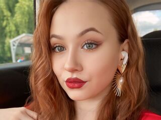 camwhore nude LatiaEld