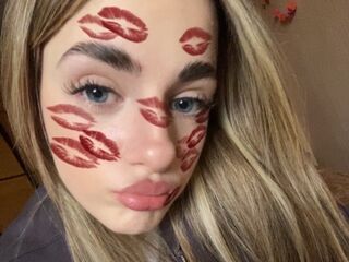 free hardcore porn cam LatoyaMaccarino