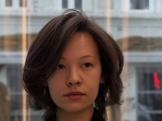 nude gamgirl LauretteBumba