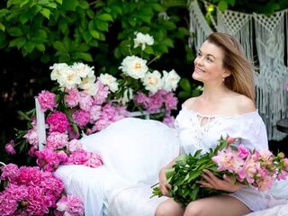 camwhore video LeaNicole