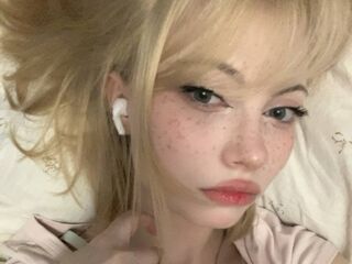 cam strip tease LeonardaZeeman