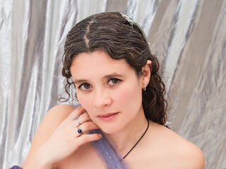 naked camgirl photo LiaDellkol