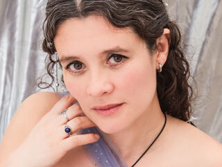 fingering LiaResvolt