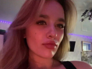 free cyber sex LieselotteJetter