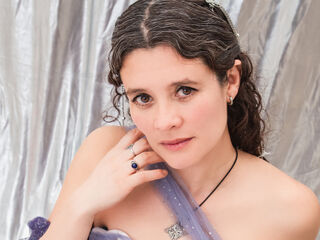 camslut naked LiiaCrowns