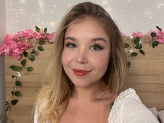 masturbating camgirl LilithBonheur