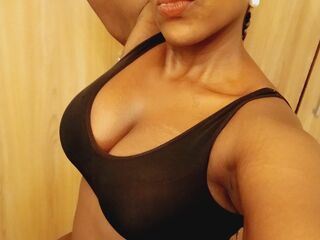 livecam chat LindaeBrown