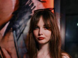 bedroom web cam LisaDrake