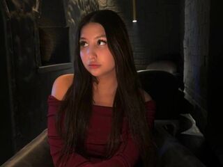 webcam strip tease show LonnaGovia