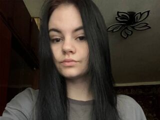 cam girl fingering pussy LoryRzucidlo