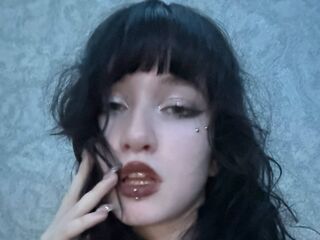 streaming live cam LouisePerrish