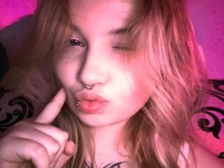 webcam show LucileSharples