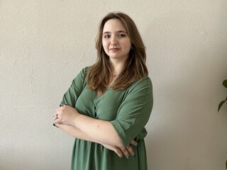 girl fingering shaved pussy LucilleBride