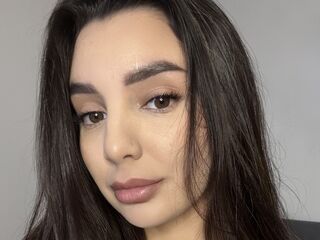 live webcam model LuizaLu