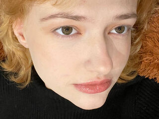 hot strip tease web cam LunaBeans