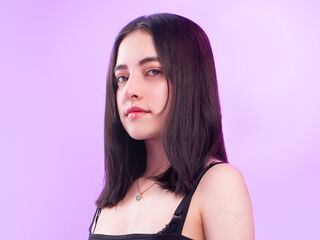 naked camgirl picture LunaBelleth