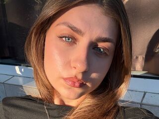 cam girl playing with dildo MargeEgeland