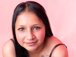 free webcam chatroom MarieHott