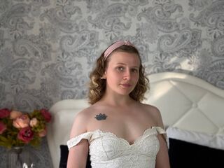 naked cam girl fingering pussy MaryCharm
