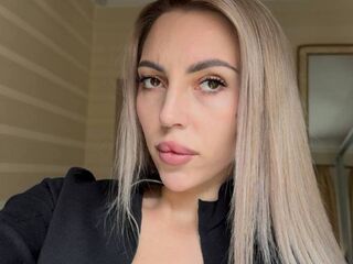 webcam babe MelisaDee
