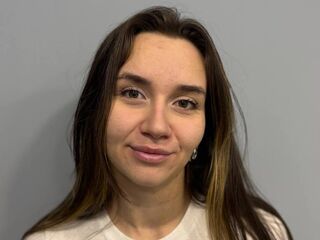 naked camgirl gallery MelodySol