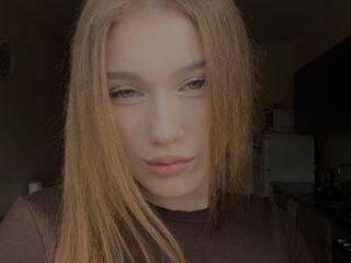 Kinky webcam girl MiaDelicia