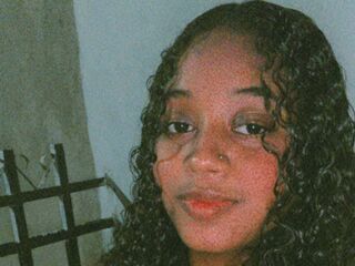 webcamgirl chat room MicheLeiv