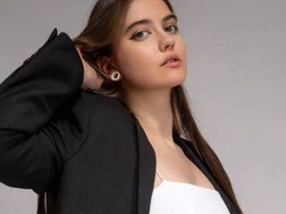 cam girl masturbating MilaCarters