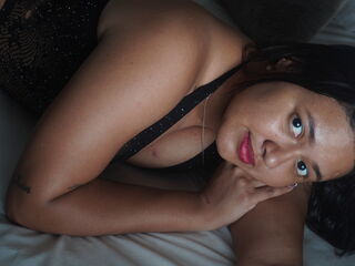 free nude live show MilaWhitmore