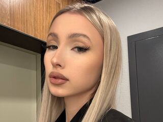 sex webcam chatroom MyongDegado