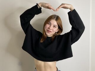 cam slut picture NadineGene