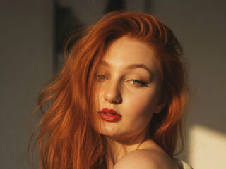 hot cam girl masturbating with vibrator NicoleReds