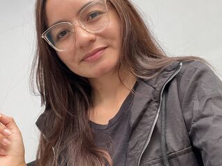 girl cam nude NyssaraLasso