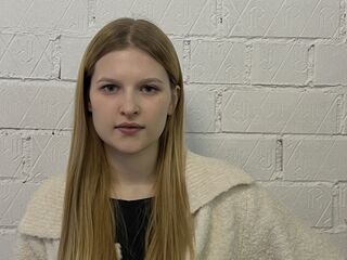 shower webcam ParisRoacho