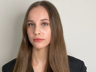 camwhore shaving pussy RegenaShaker