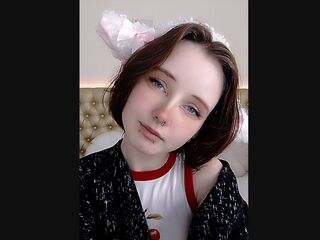 hot cam whore RikoJohnson