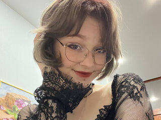 naked camgirl masturbating with dildo RosioCammon