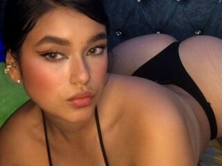shaved pussy web cam ScarletSimonz