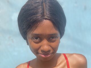 camgirl chat room SelenaTate