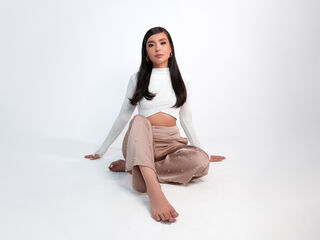 cam strip tease Shennoa