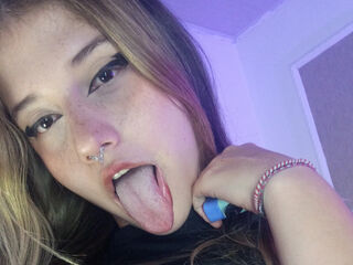 hot sex web cam SofiiaVance