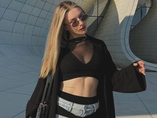 hardcore cam sex SuzieGlimp